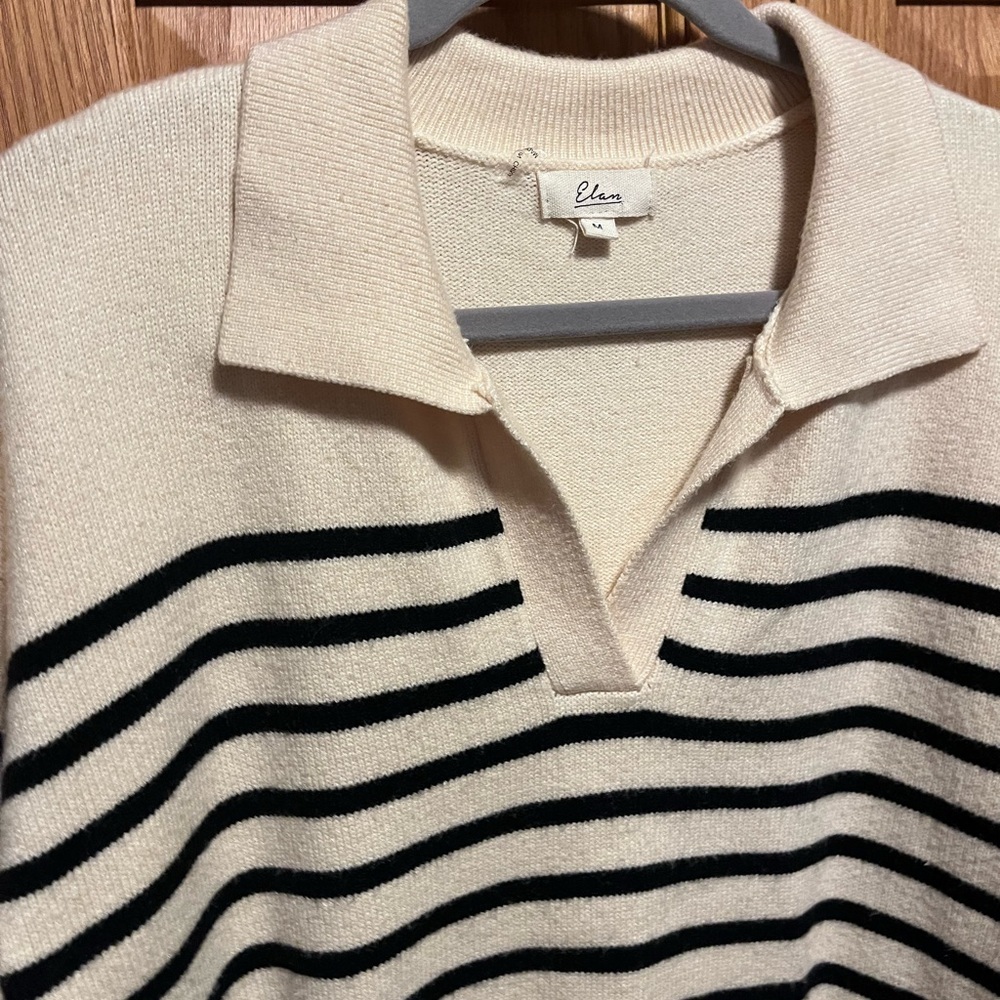 Boutique Striped Sweater Size Medium🍂🍁 - Picture 4 of 7